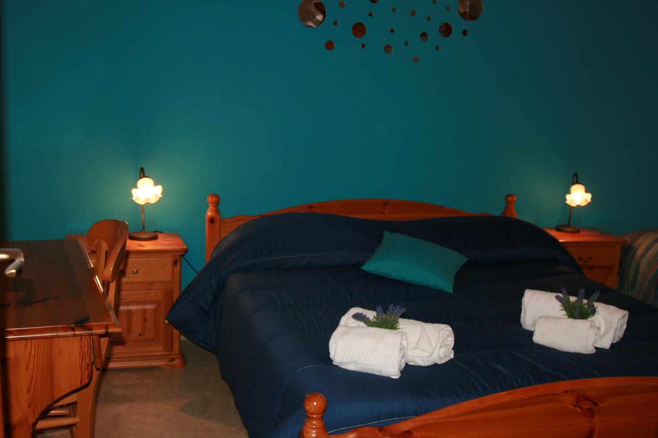 Casa Vacanze Il Cortile クストナーチ エクステリア 写真